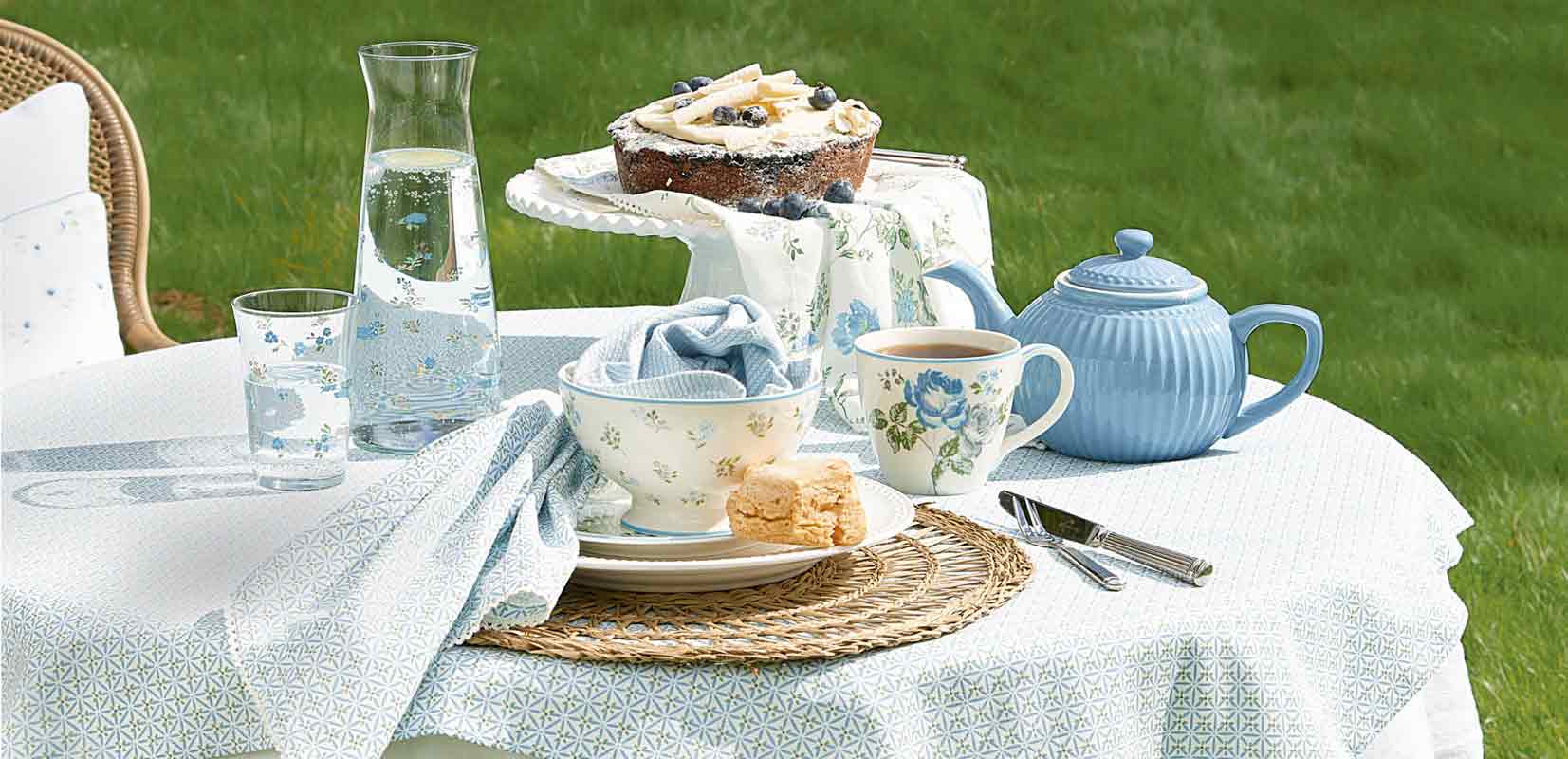 Celestine & Christina - Alsaba