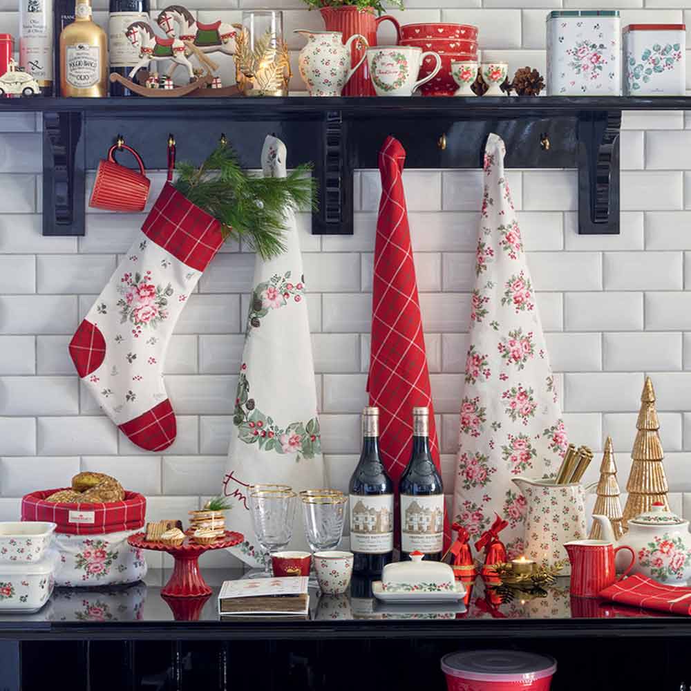 Weihnachtsbäckerei von der Schürze bis zur Keksdose – Alsaba