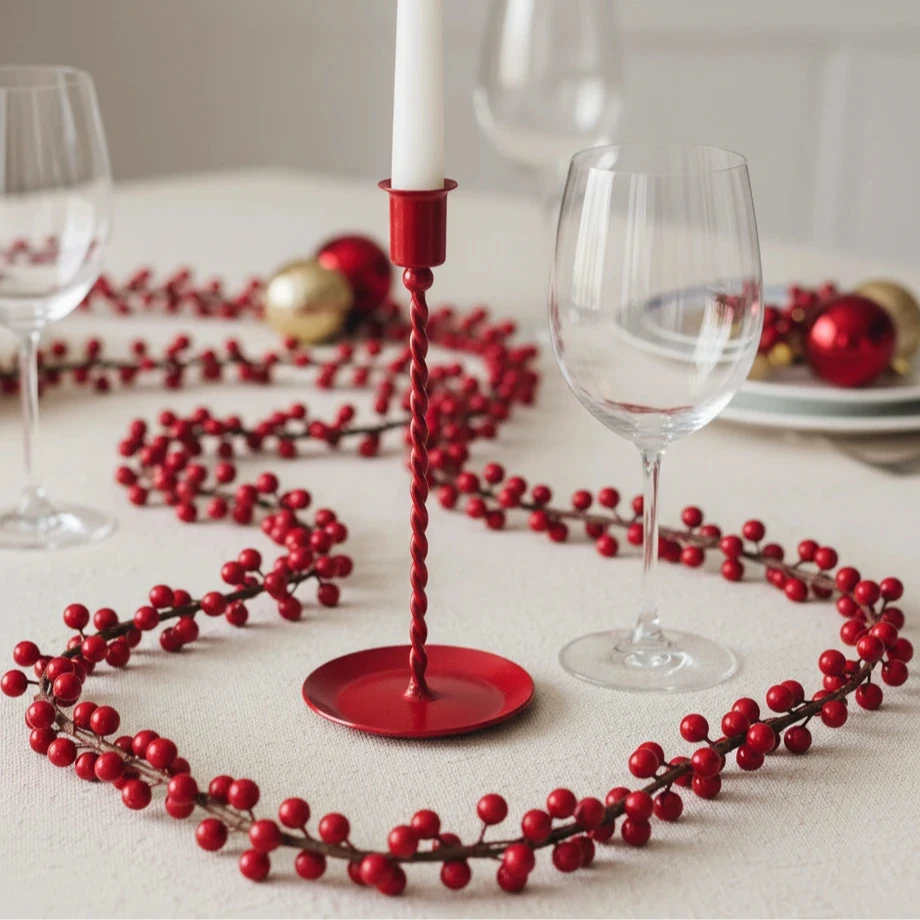 Alsaba Home - Deko Girlande mit roten Beeren 180 cm