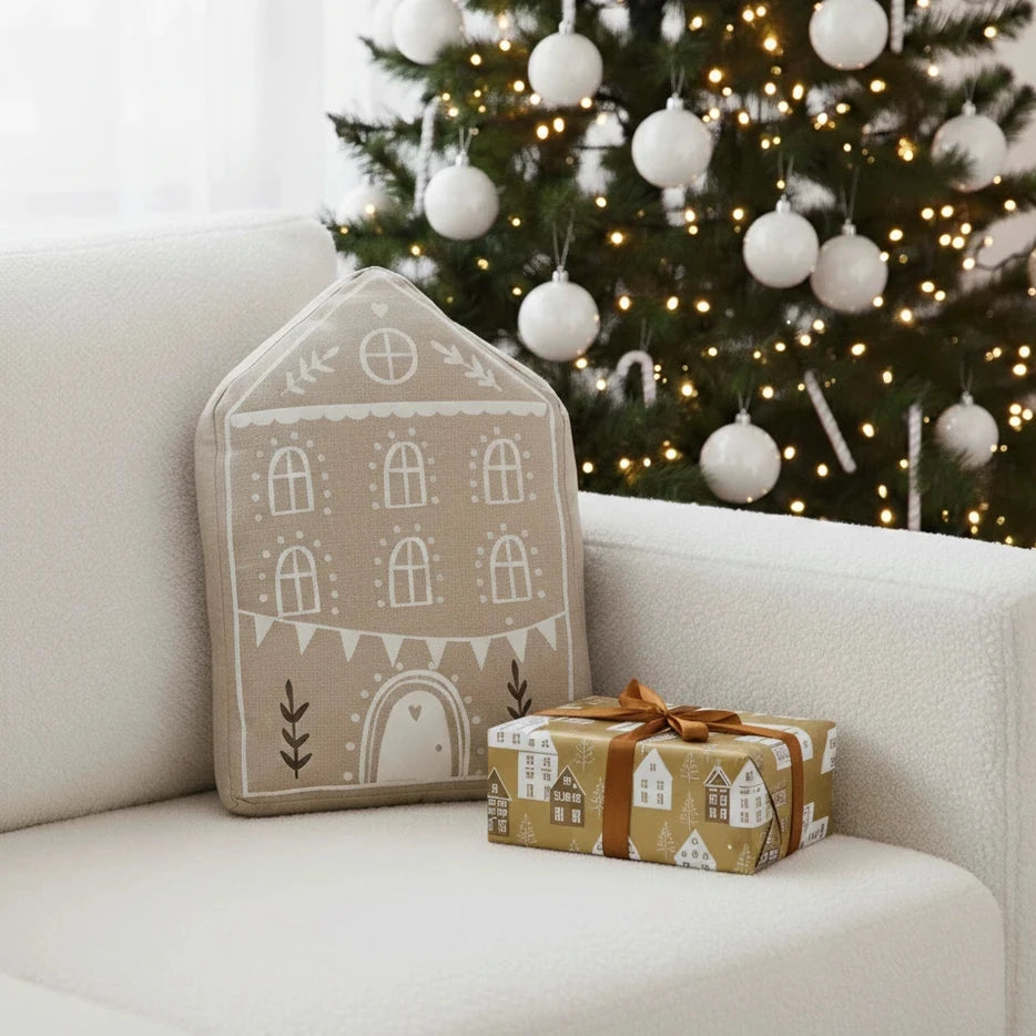 Alsaba Home - Dekokissen Hausform Lebkuchenhaus Beige