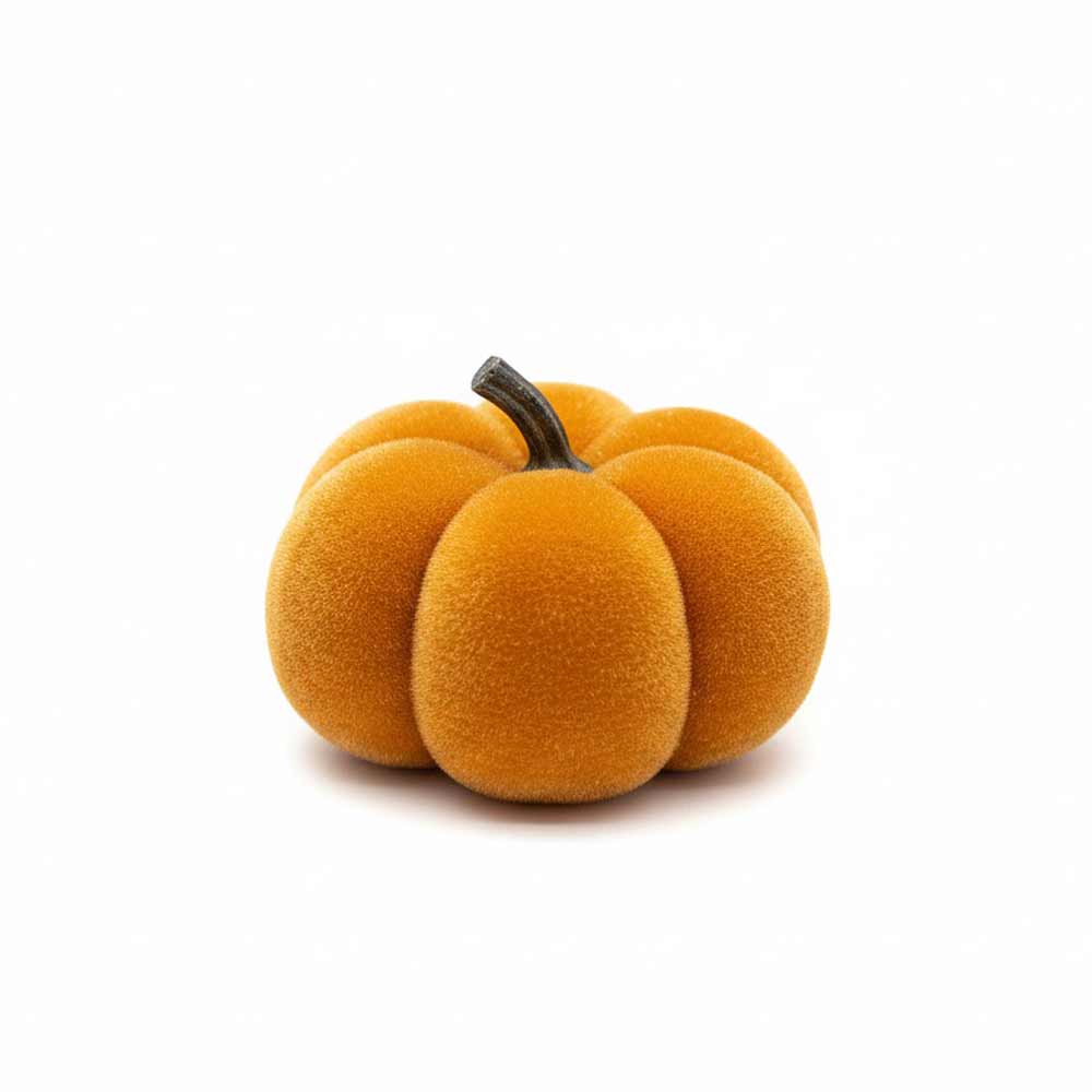 Der Alsaba Home - Kürbis Deko Samt ist ein kleiner, orangefarbener, samtartiger Zierkürbis mit einem kurzen, dunklen Stiel, der auf einem schlichten weißen Hintergrund abgebildet ist.