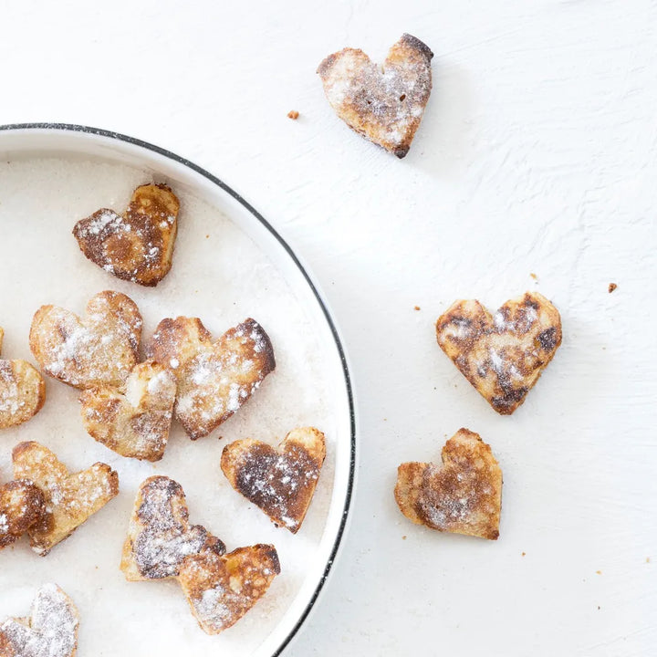 Bastion Collections - Salatschale Weiß mit Herz in Schwarz