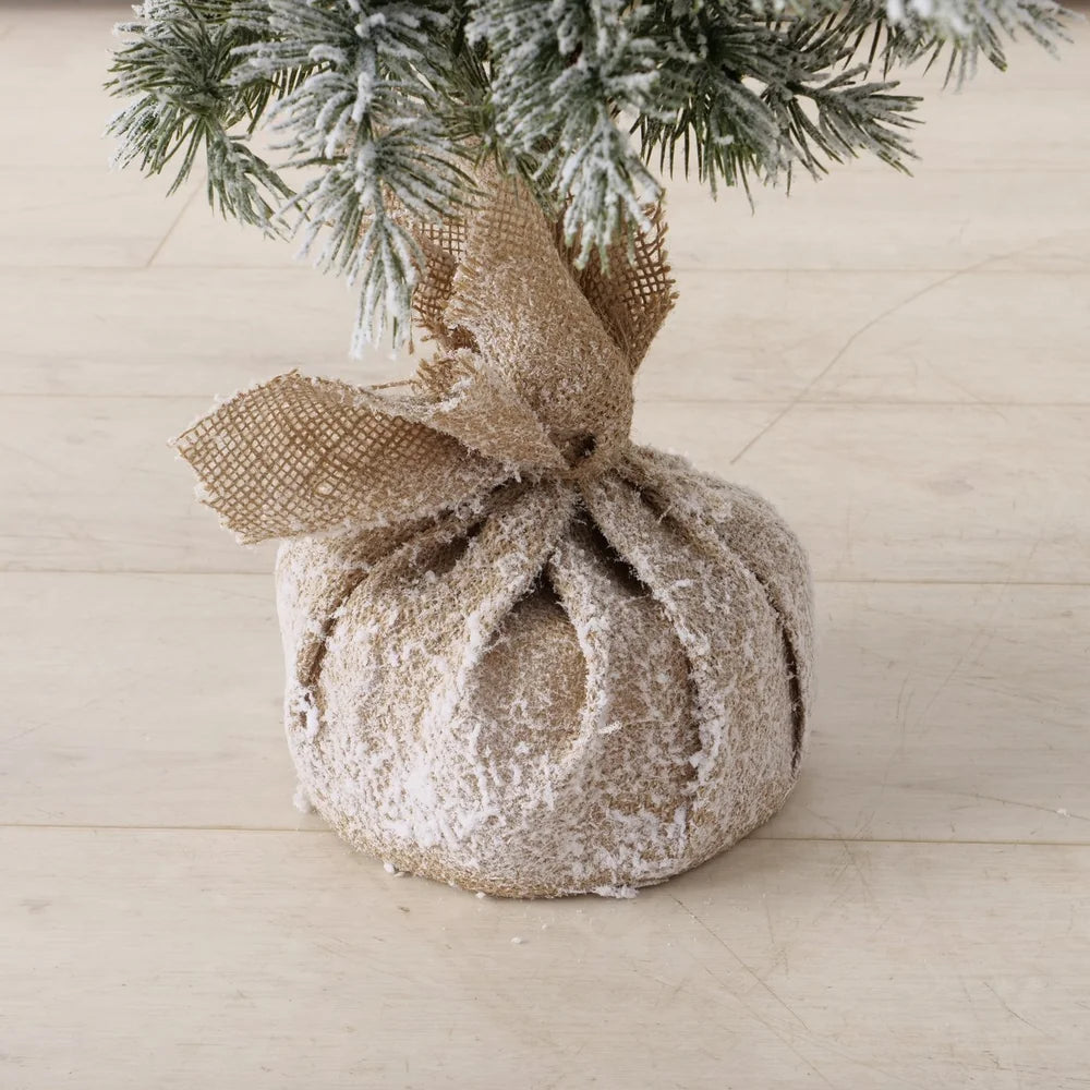 Boltze - Weihnachtsbaum mit Schnee und Zapfen wie echt 120 cm