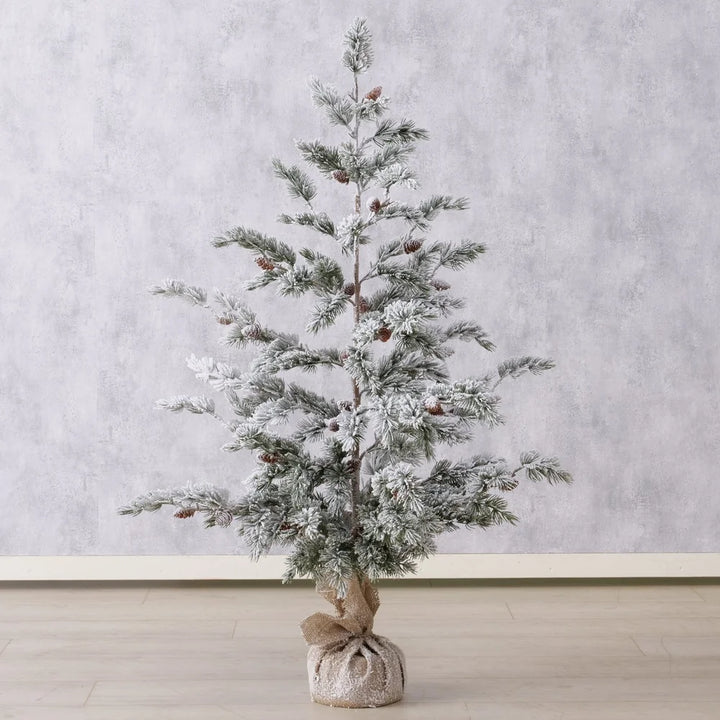 Boltze - Weihnachtsbaum mit Schnee und Zapfen wie echt 120 cm