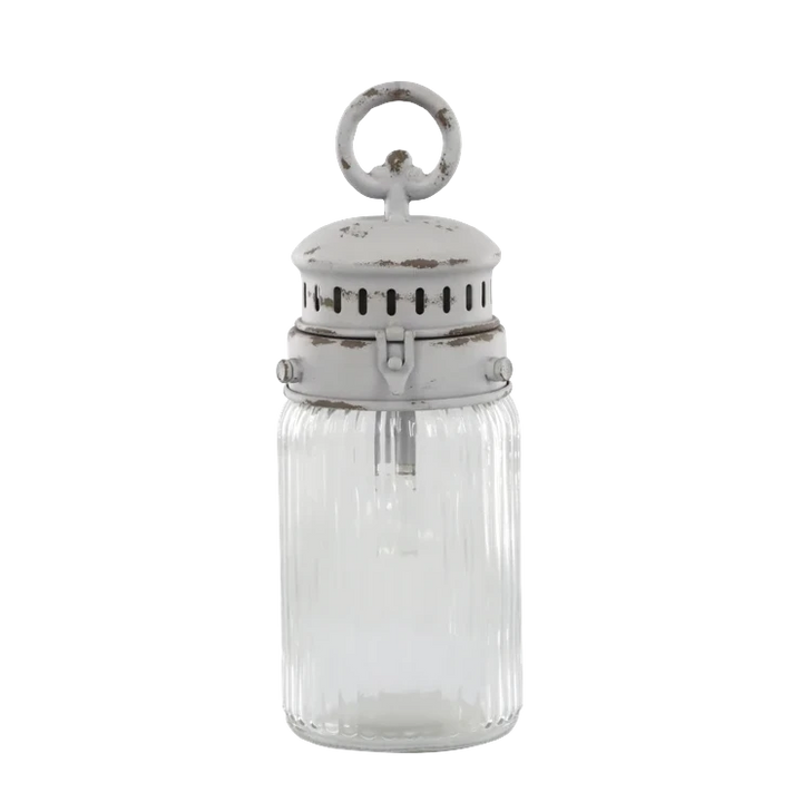 Chic Antique - Französische Stalllaterne inkl. Birne & Timer antique weiß