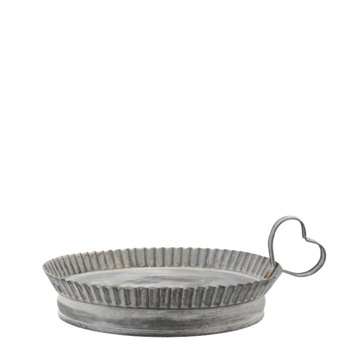 Chic Antique - Tablett mit herzförmigen Griff und gewelltem Rand antique zink Mega