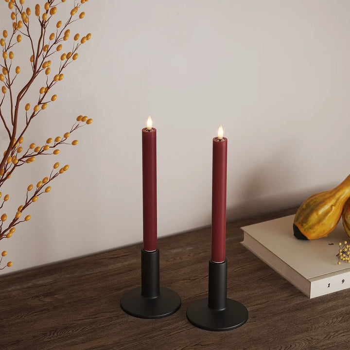 Deluxe Homeart - Stabkerze LED Bordeaux Rot (2 Stck. 24 cm)