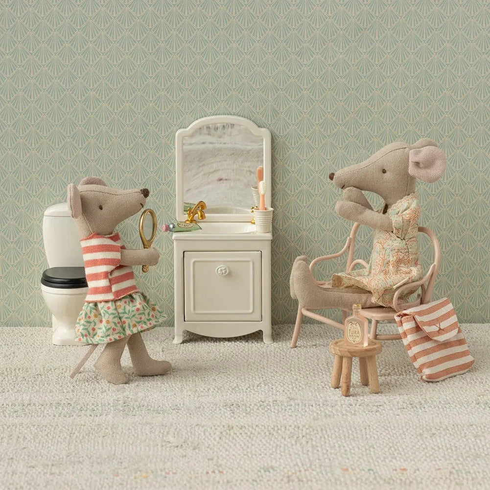 Maileg - Dreirad-Maus große Schwester Grün