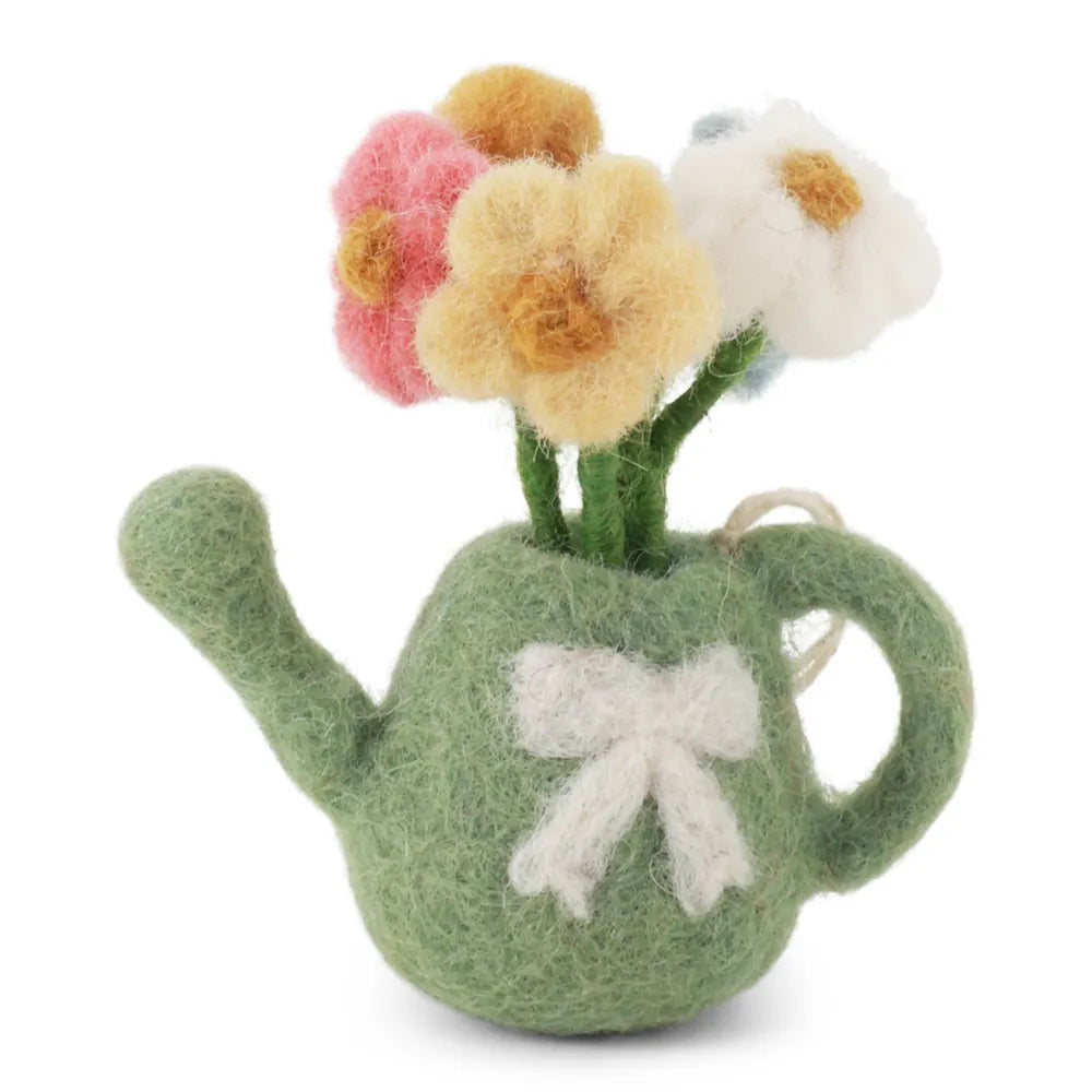 Gry &amp; Sif - Gießkanne aus Filz mit Blumen Dusty Green