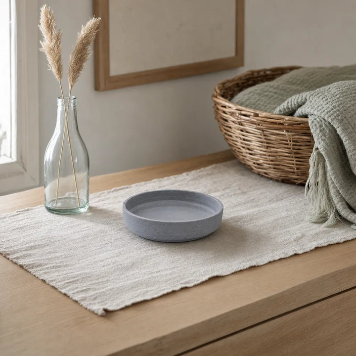 Alsaba Home - Flache Dekoschale in Betonoptik — Small | Ø 20 cm