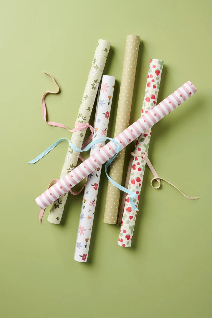 Ib Laursen - Papierrolle rote Herzen, rosa Streifen