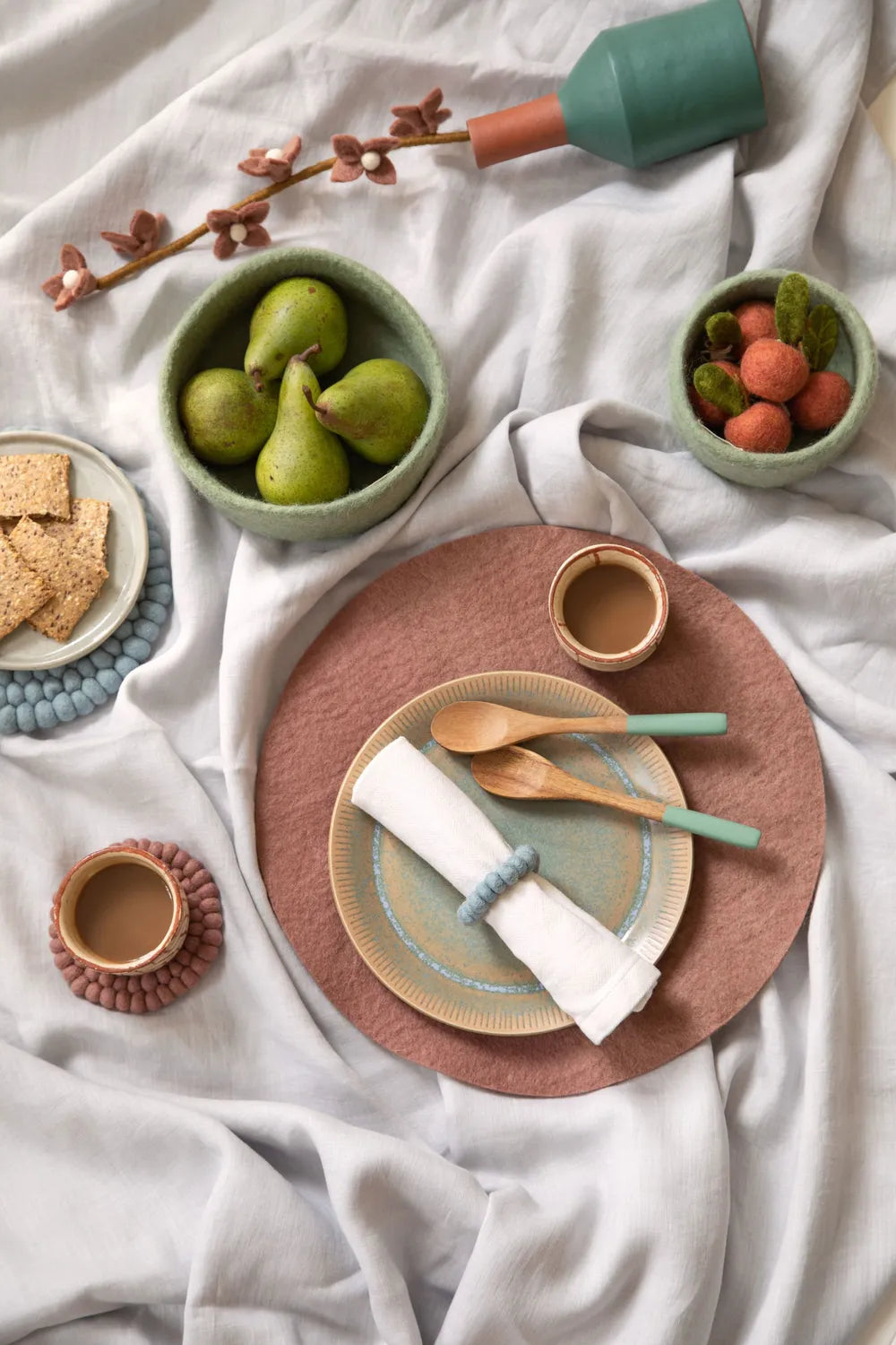 Gry & Sif - Großer Untersetzer Filz Hellblau