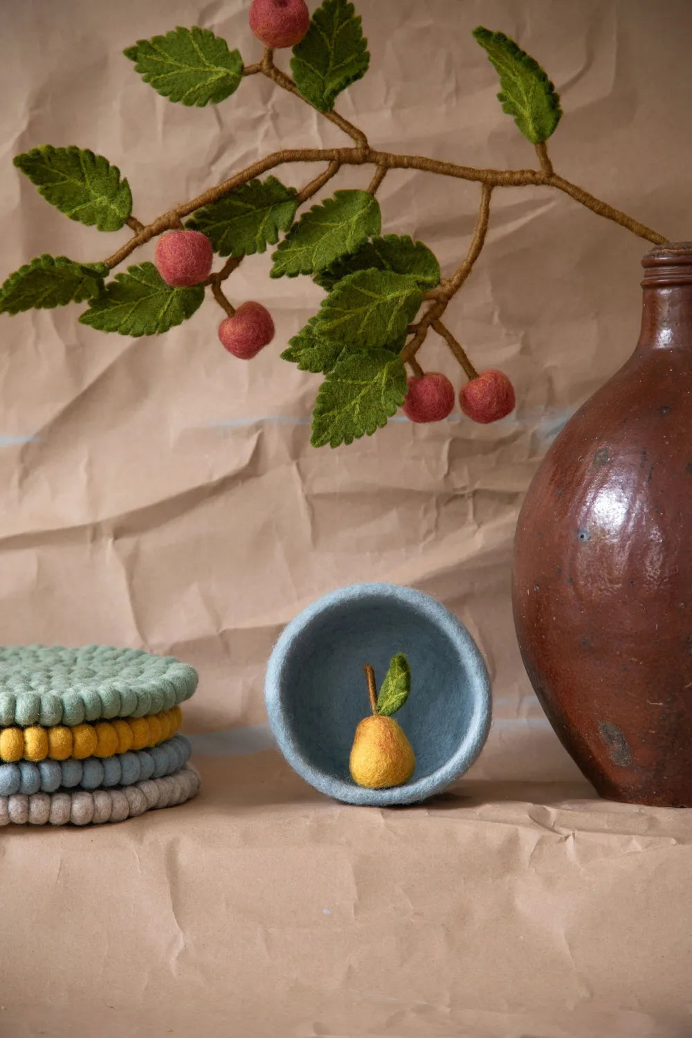 Gry & Sif - Großer Untersetzer Filz Dusty Light Green