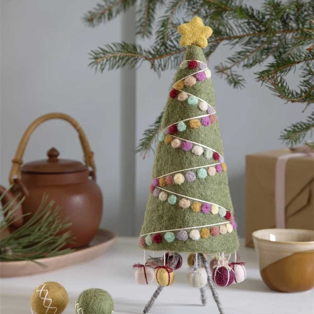 Gry & Sif Weihnachtsbaum Filz 15 cm – Handgemacht – Alsaba