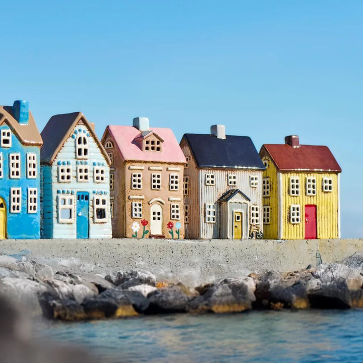 Ib Laursen - Haus für Teelicht Visby, Fahrrad vorne, schwarzes Dach