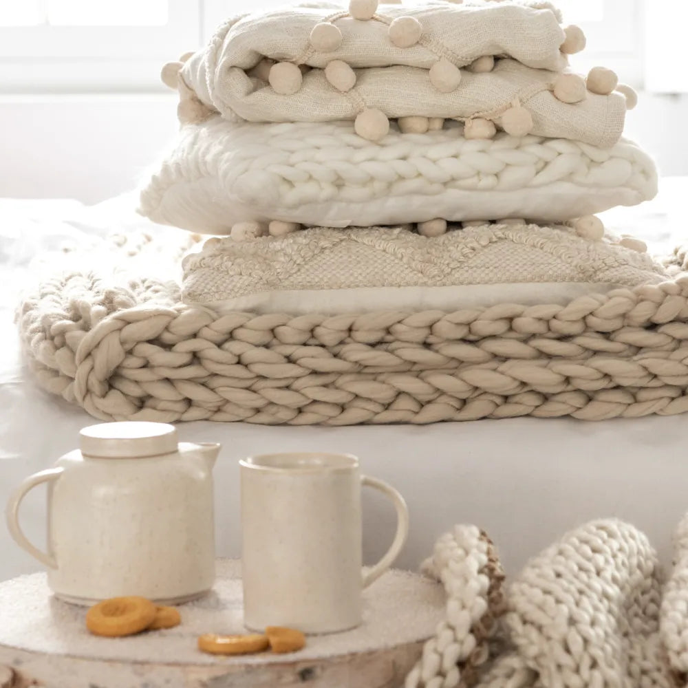 J-Line – Kissen gestrickt Hygge Home Weiß