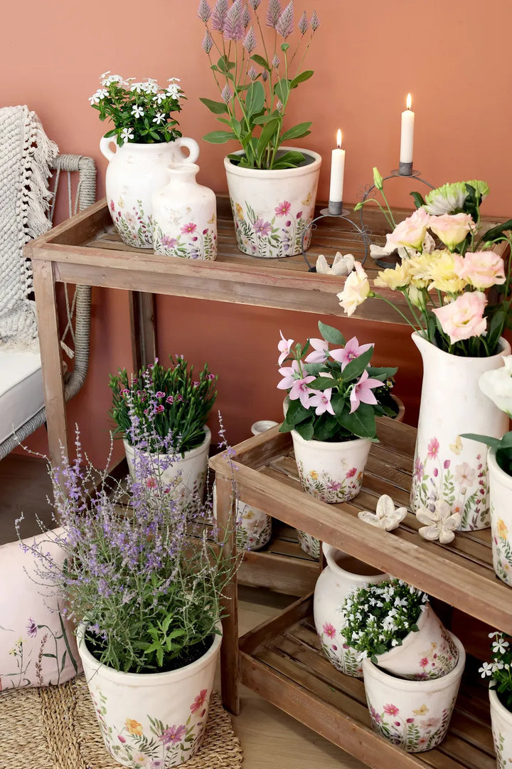 Chic Antique - Keramik Übertopf Creme mit Wiesenblumen-Motiv