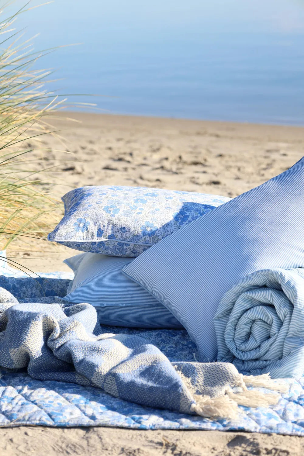 Chic Antique - Kissenhülle gestreift Sky Blue und Weiß