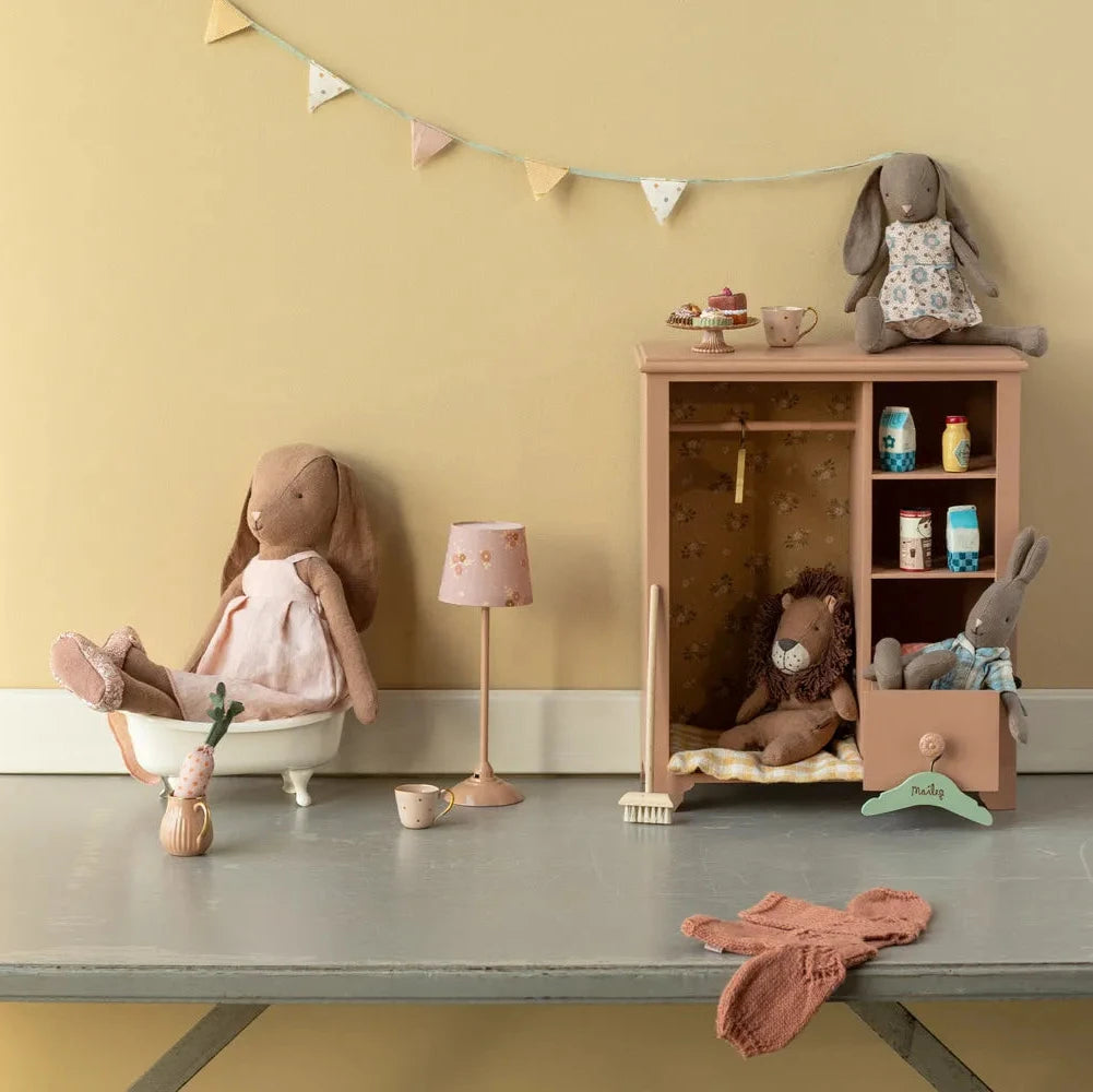 Maileg - Hase Bunny Größe 3 Schokoladenbraun Kleid und Schuhe