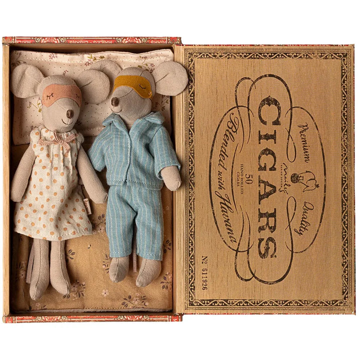 Maileg - Maus Mum & Dad in Zigarrenbox (lieferbar ab 6. Dezember)