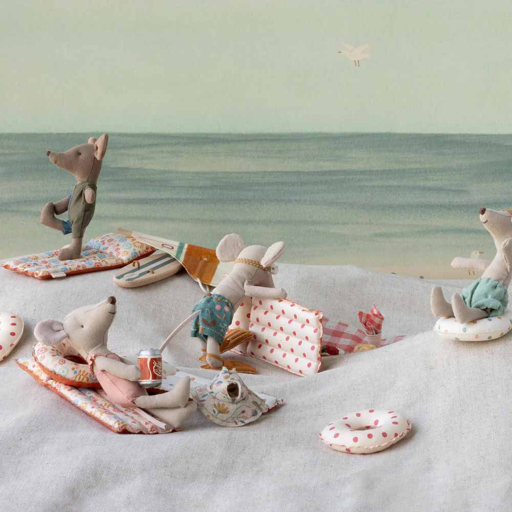 Maileg - Puppenhaus Luftmatratze Maus red dot