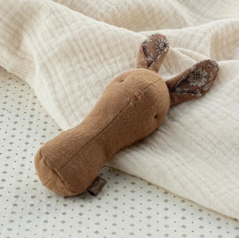 Maileg - Lullaby Friends Hasenrassel Chocolate