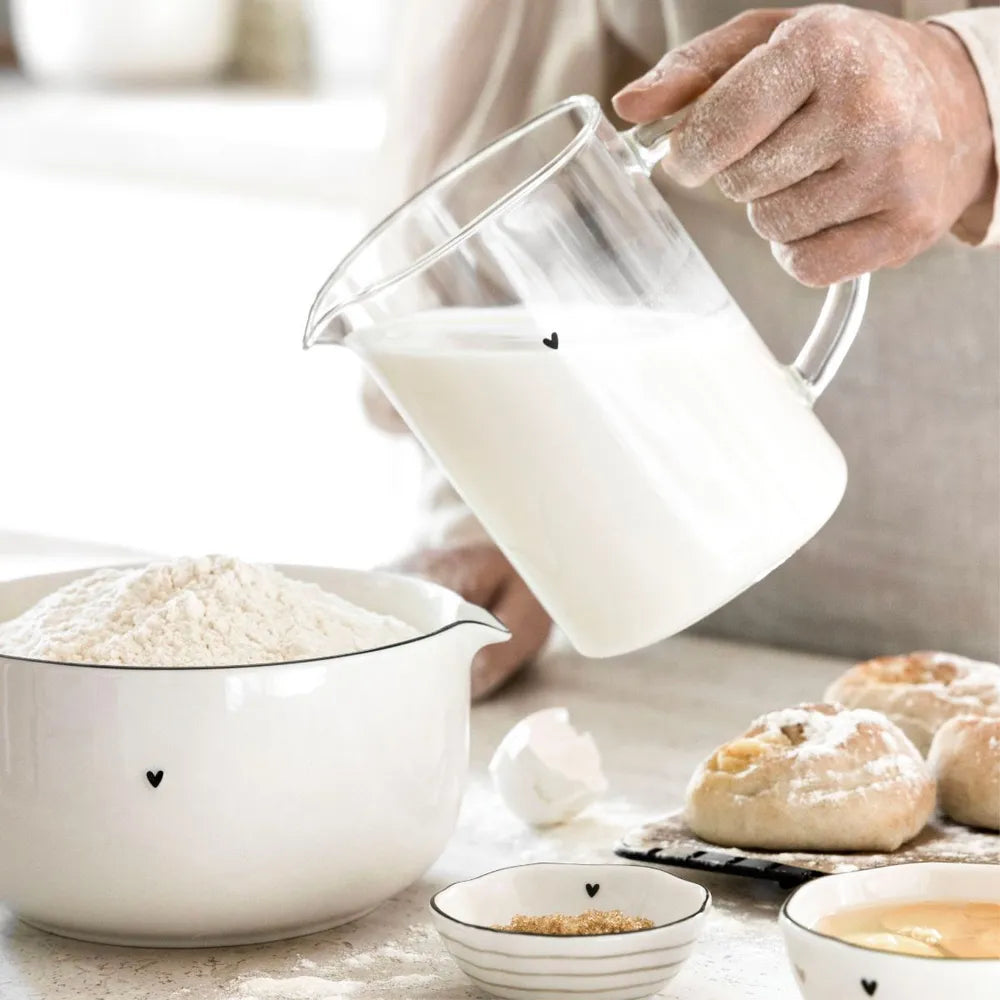 Bastion Collections - Rührschüsseln Weiß mit Herz und Ausgießer 2er-Set