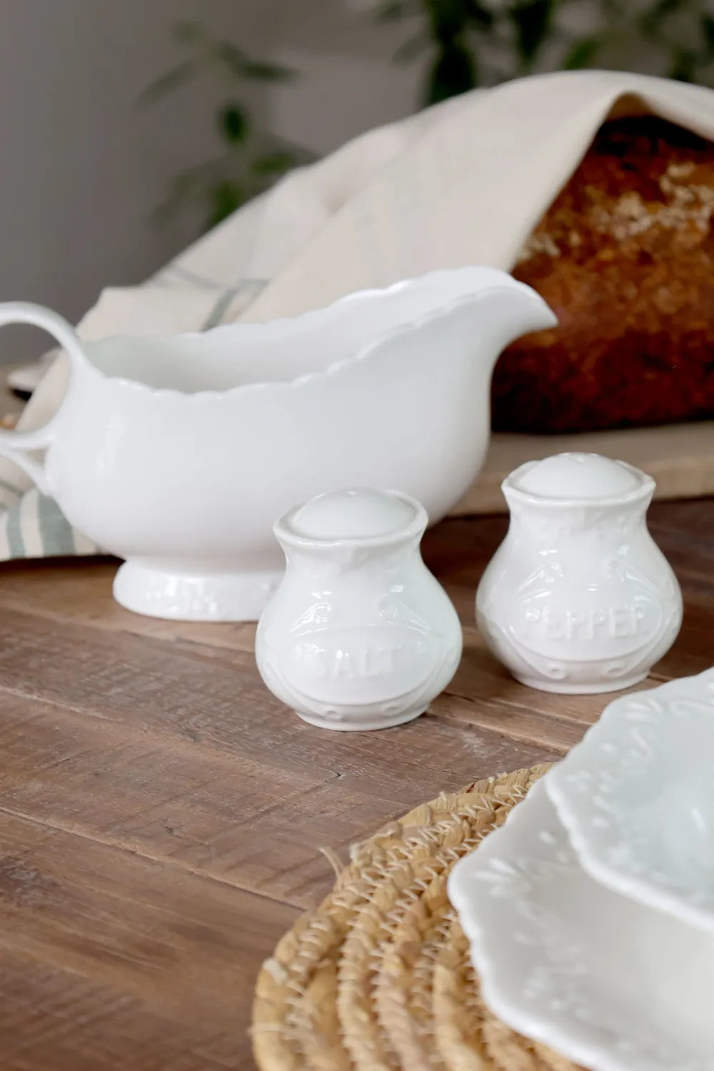 Chic Antique - Sauciere Provence