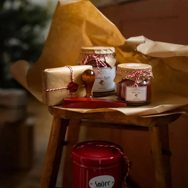 Strömshaga – Duftkerze Brobacka Winterapfel im skandinavischen Design