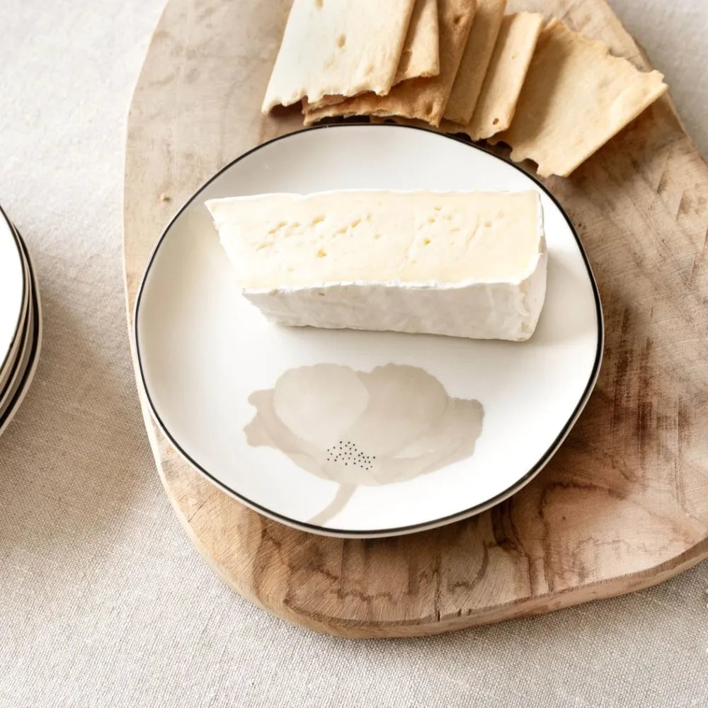 Bastion Collections - Kleiner Teller mit Blume und Herz