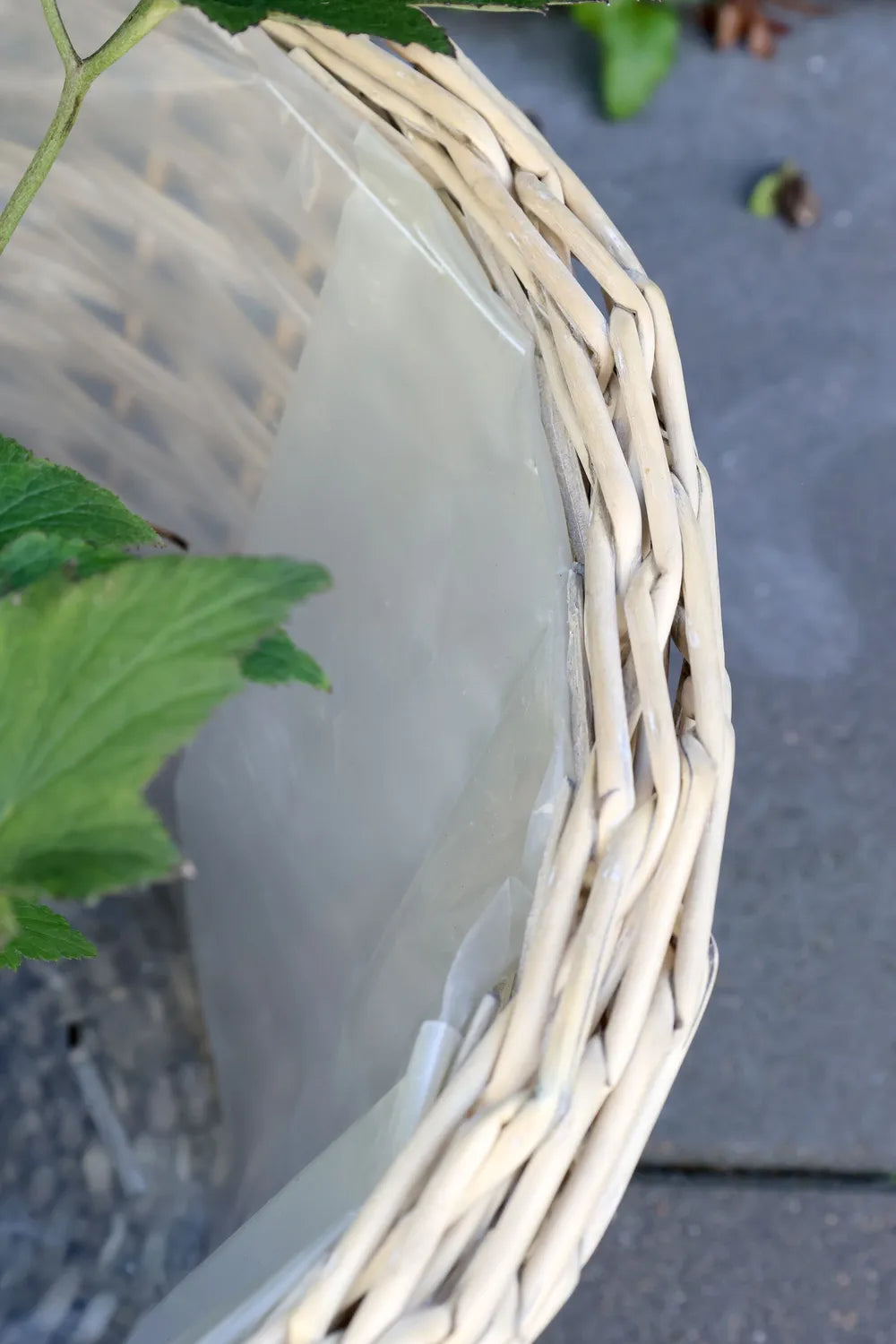 Chic Antique - Weiden-Pflanzkorb