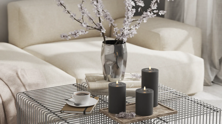 Deluxe Homeart LED Kerze Blockkerze Real Flame Grau