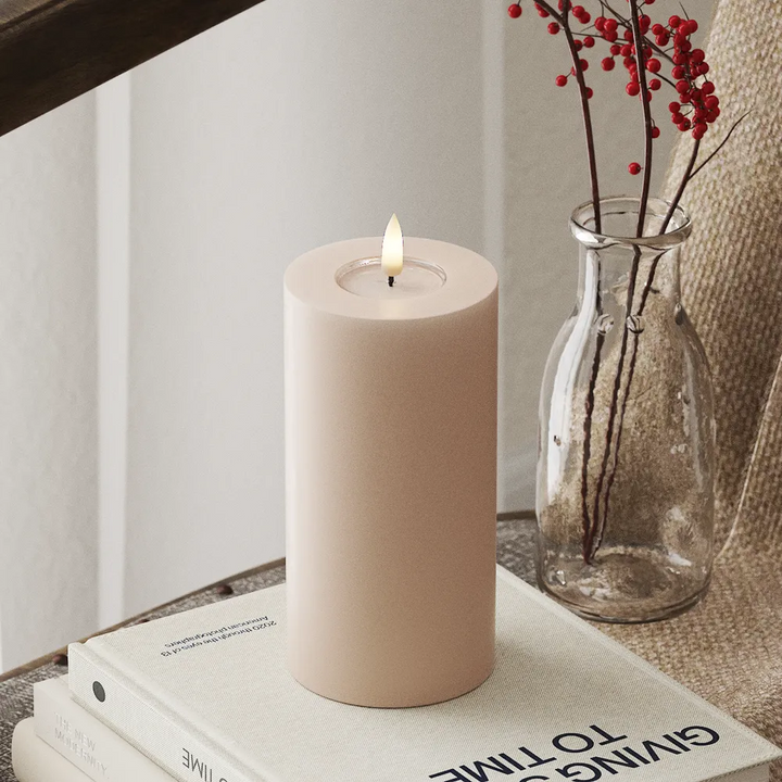 Deluxe Homeart LED Kerze Blockkerze Real Flame Rosa