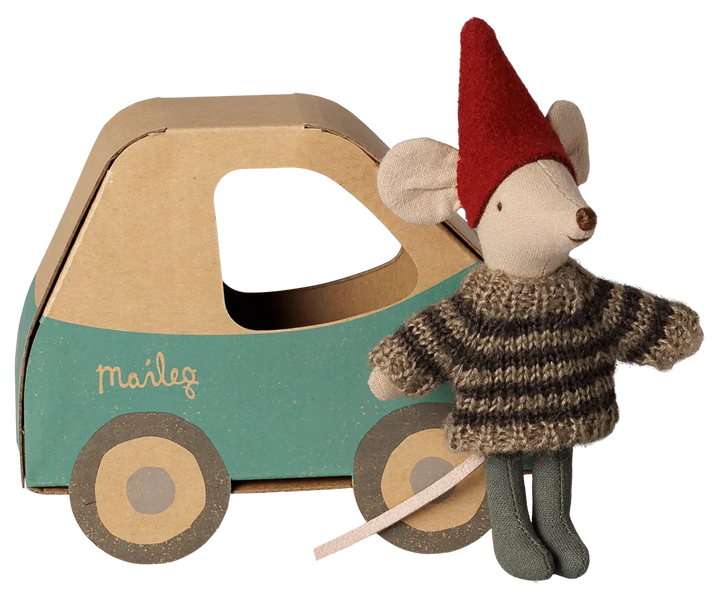 Maileg - Weihnachtsmaus, kleiner Bruder in Auto-Box