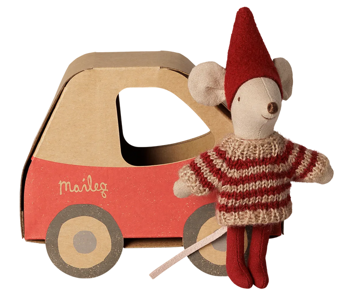 Maileg - Weihnachtsmaus, kleine Schwester in Auto-Box