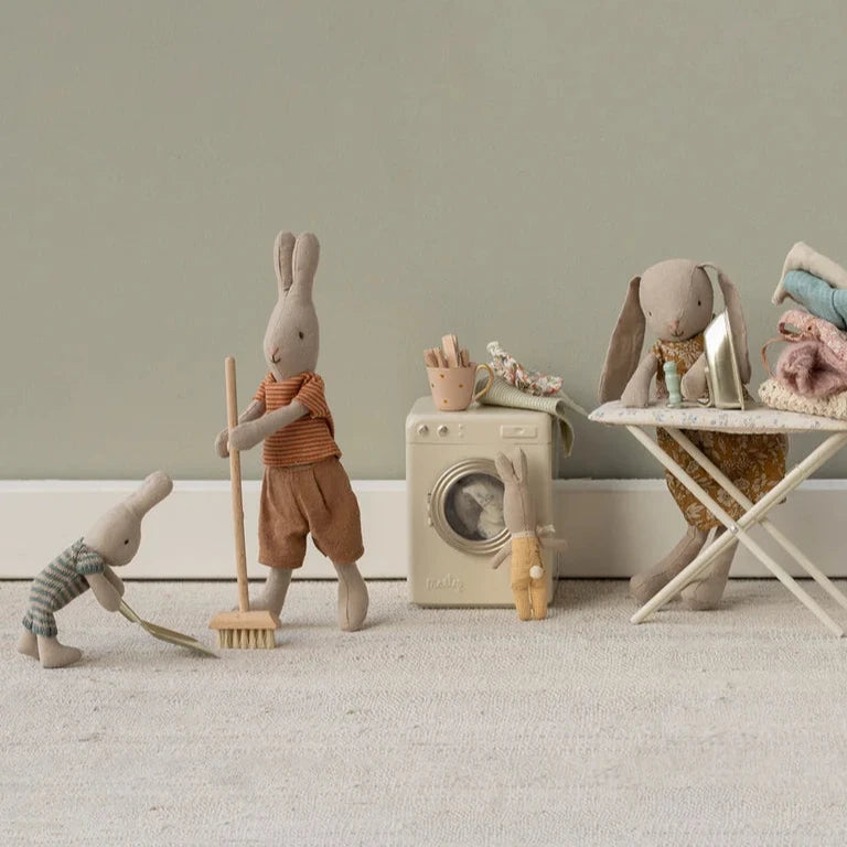 Maileg - Puppenhaus Kehrset Besen & Schaufel