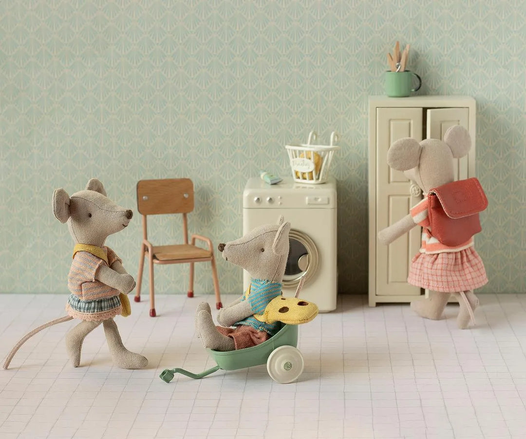 Maileg - Kleine Schwester Maus mit Tasche