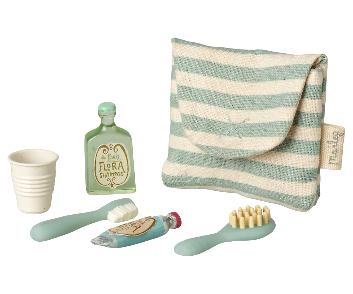 Maileg - Zahnbürsten-Set in Tasche, Maus - Blaue Streifen