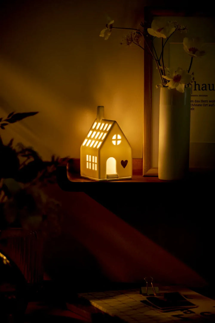 Räder Porzellan-Lichthaus Home Is Where The Heart Is