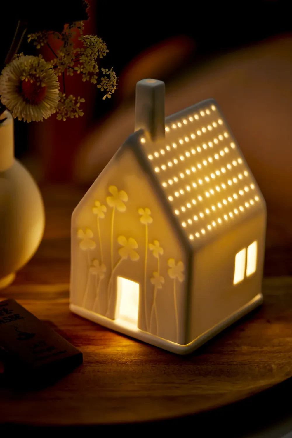 Räder Lichthaus Porzellan Tritt Glück Weiß 13 cm