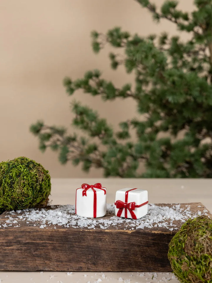 Storefactory Weihnachtsdeko Dekofigur Geschenk White