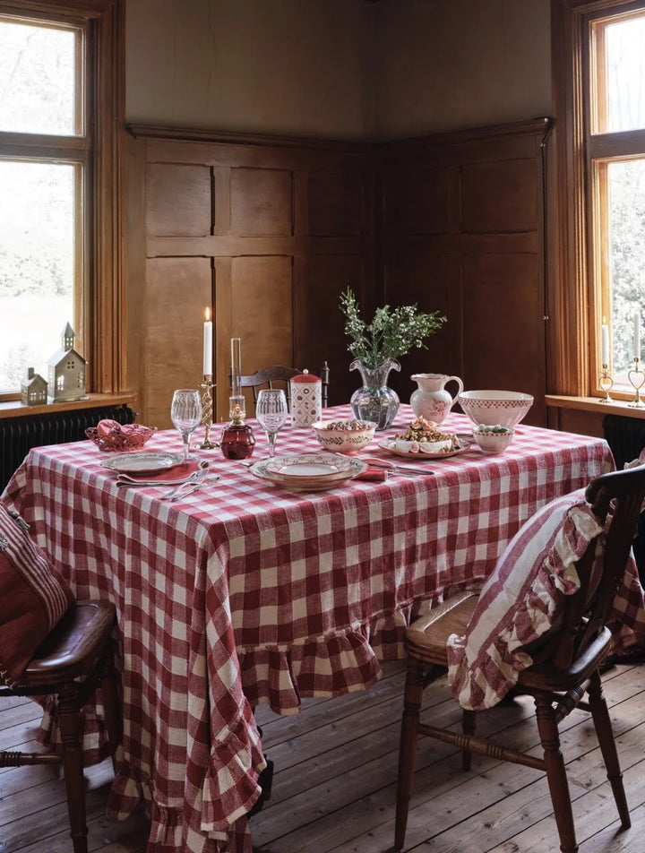 Strömshaga Tischdecke Ida Rüsche Bio Baumwolle Rot