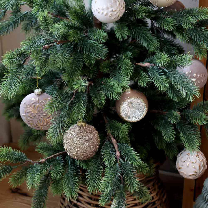 Chic Antique - Weihnachtskugel mit Goldmuster flach