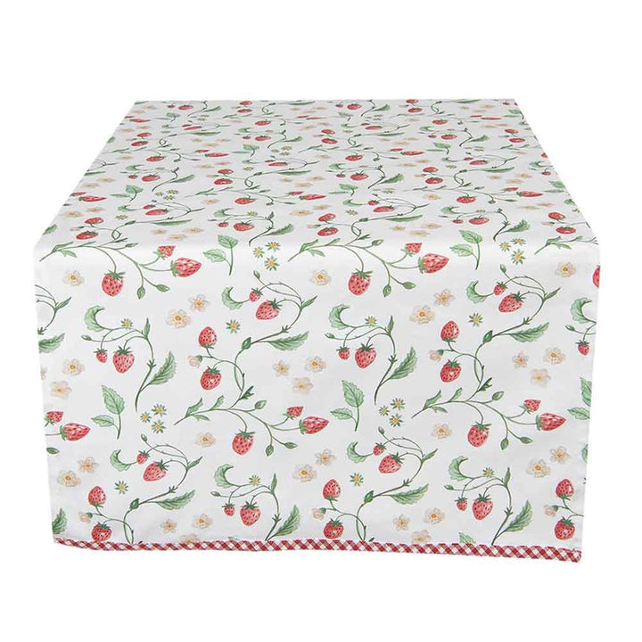 Clayre & Eef - Tischläufer Strawberry Länge: 140 cm mit Blumen- und Früchtemuster, verziert mit einer roten Borte, dargestellt auf einem einfarbigen Hintergrund.