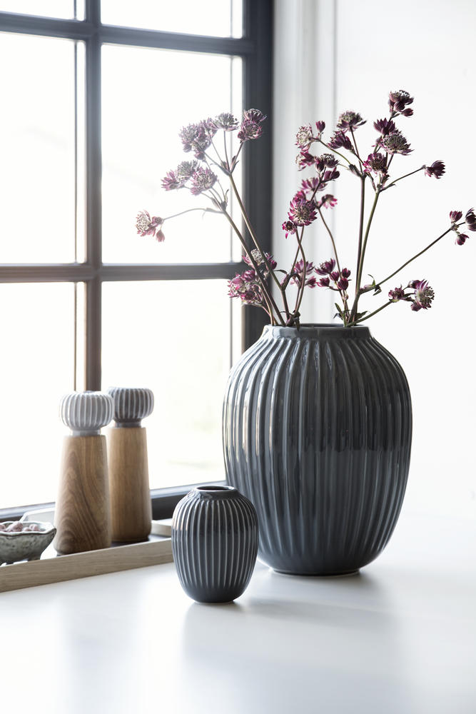 Kähler - Hammershøi Vase anthrazit grau Höhe 10 cm