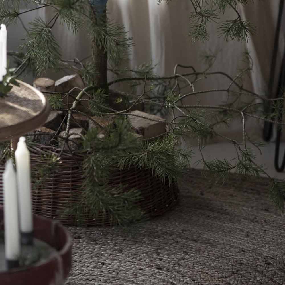 Ib Laursen - Christbaumständer ohne Boden aus Weide