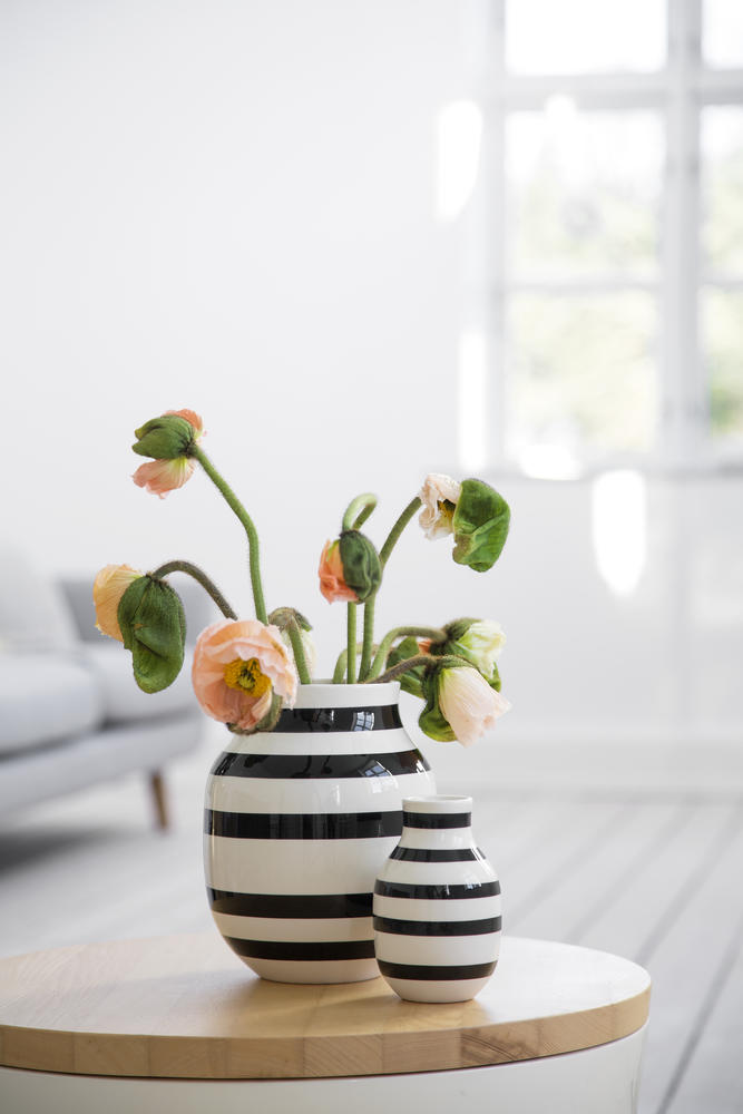 Kähler - Omaggio Vase schwarz Höhe 30,5 cm